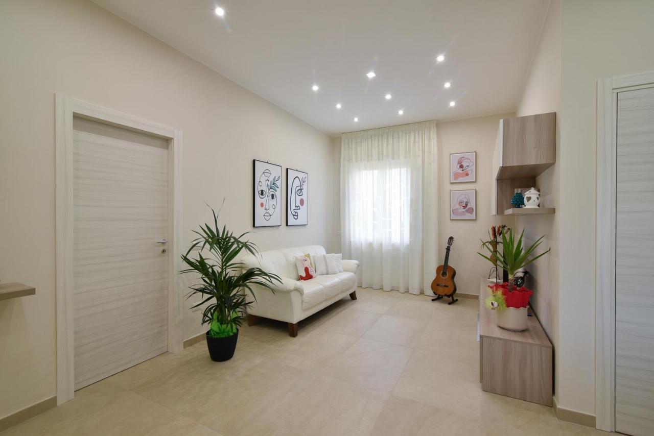 Virginia'S House Apartment Torre Annunziata Exterior foto
