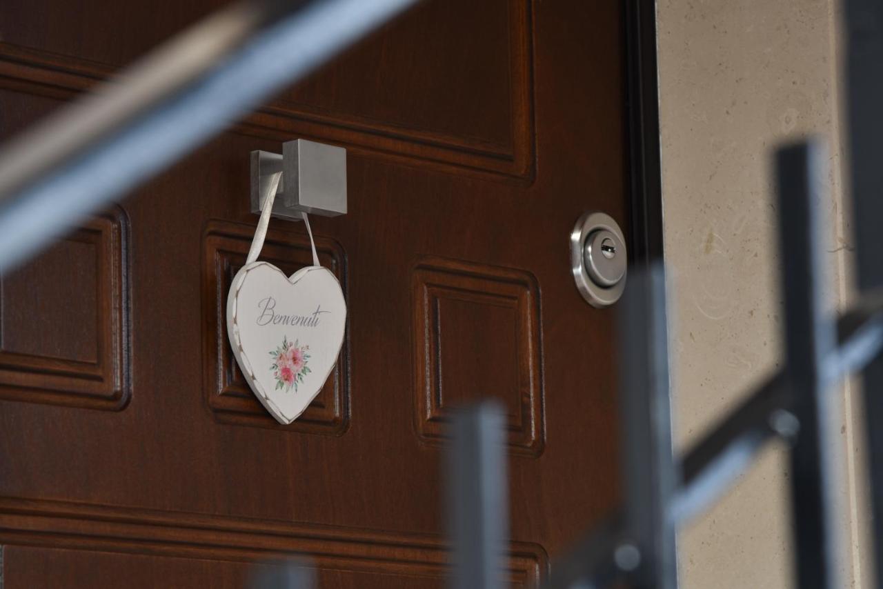 Virginia'S House Apartment Torre Annunziata Exterior foto